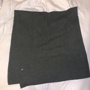 Lululemon Vinyasa Scarf